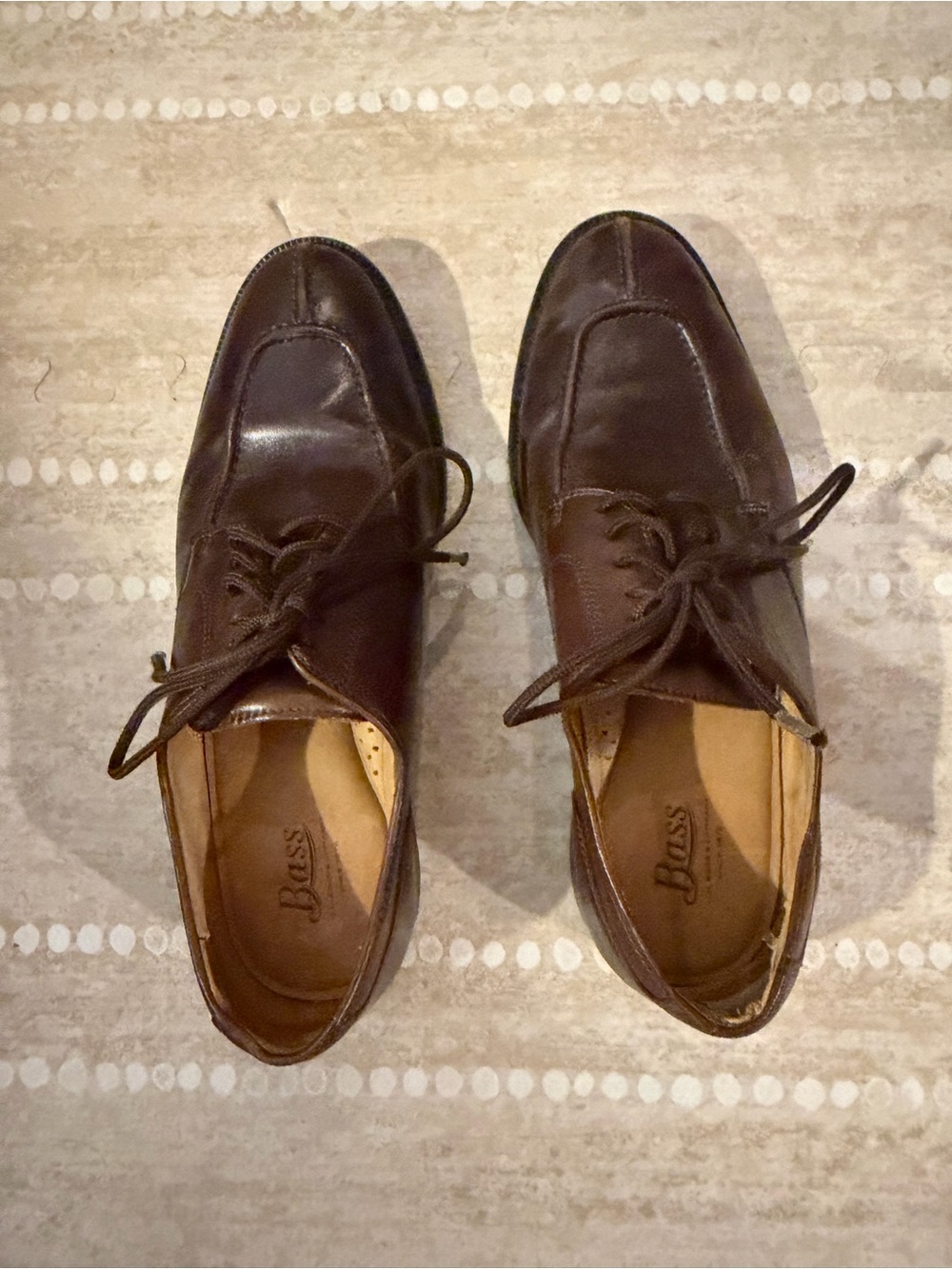 G.H. Bass & Co. Brown Leather Lace-Up Apron Toe Oxfords